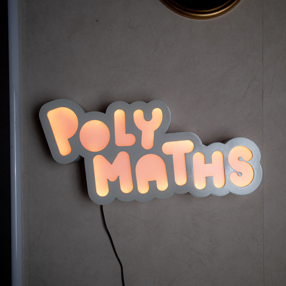 3D-printed-lichtbord polymaths