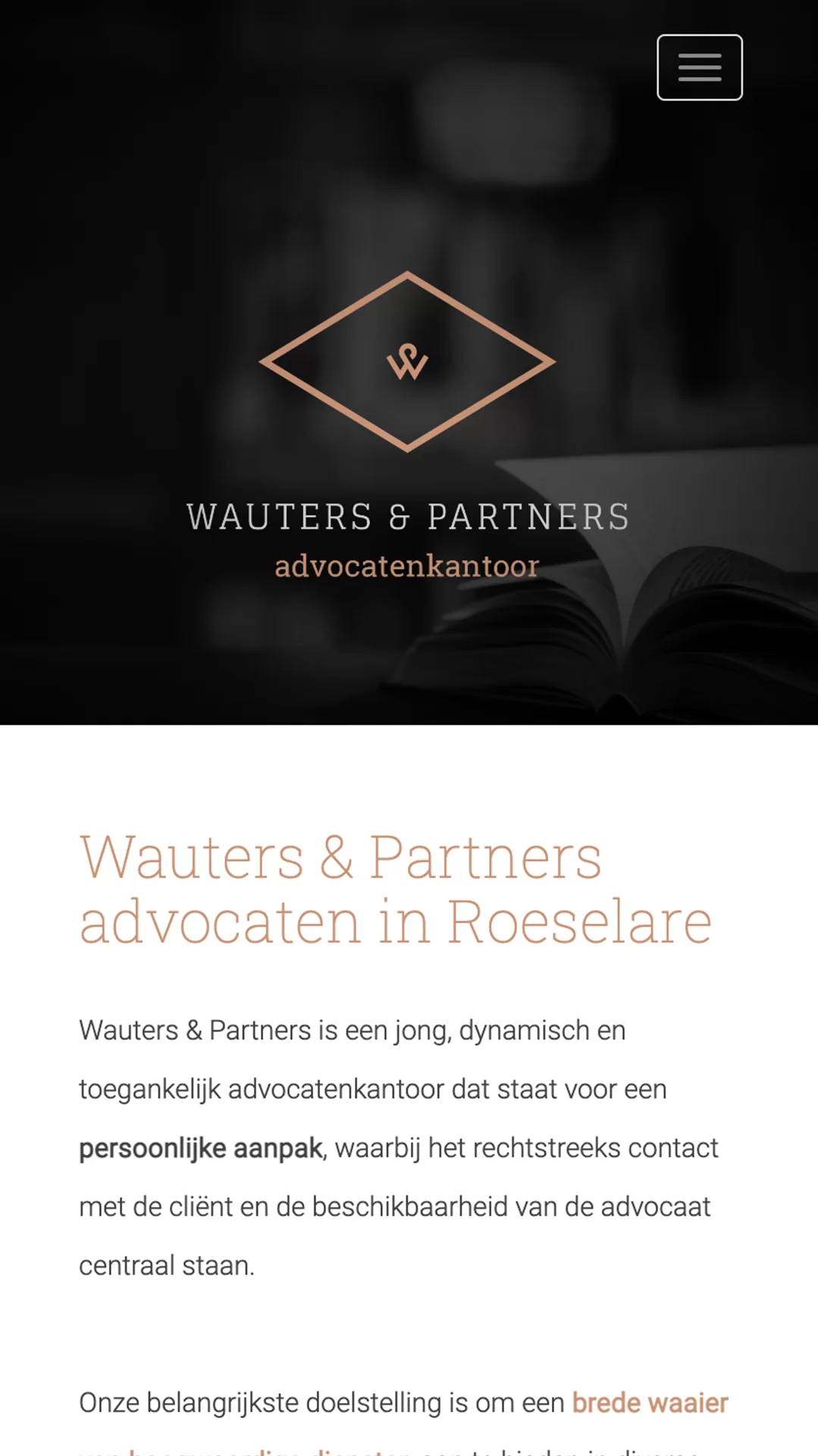 screenshot home pagina op mobiele pagina Luxe website voor advocatenbedrijf